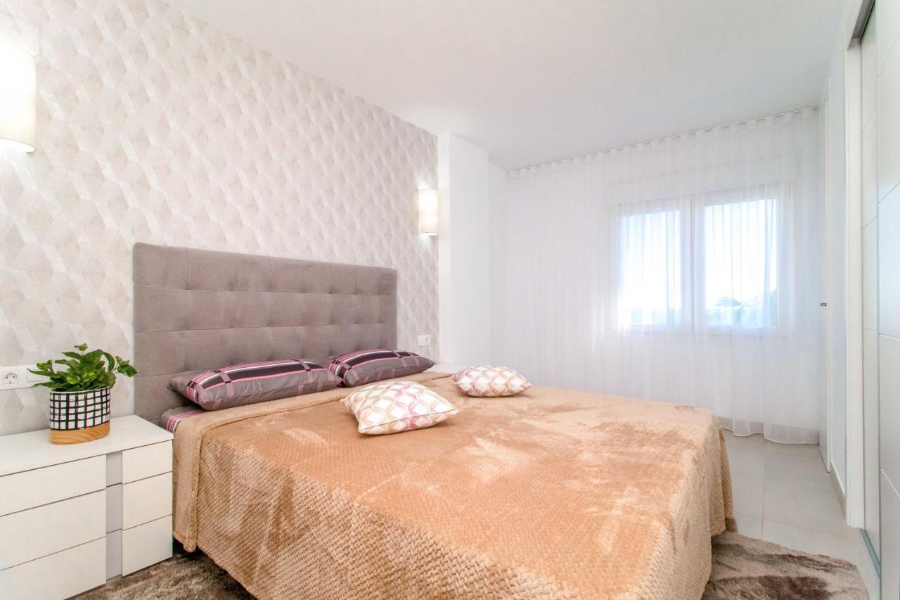 Espanatour Yuliana Torrevieja Dış mekan fotoğraf